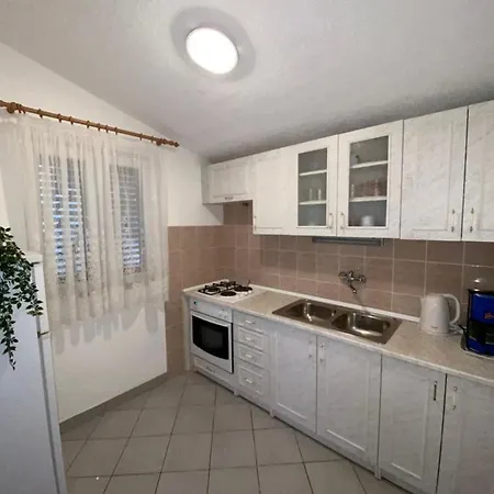 Apartment Gulic *